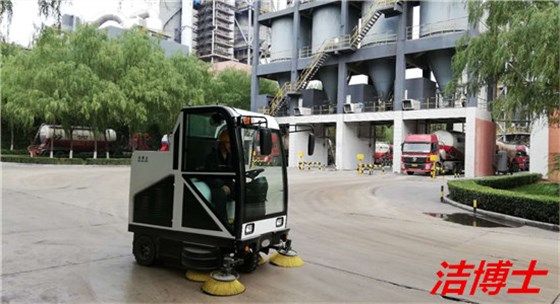 掃地車(chē)