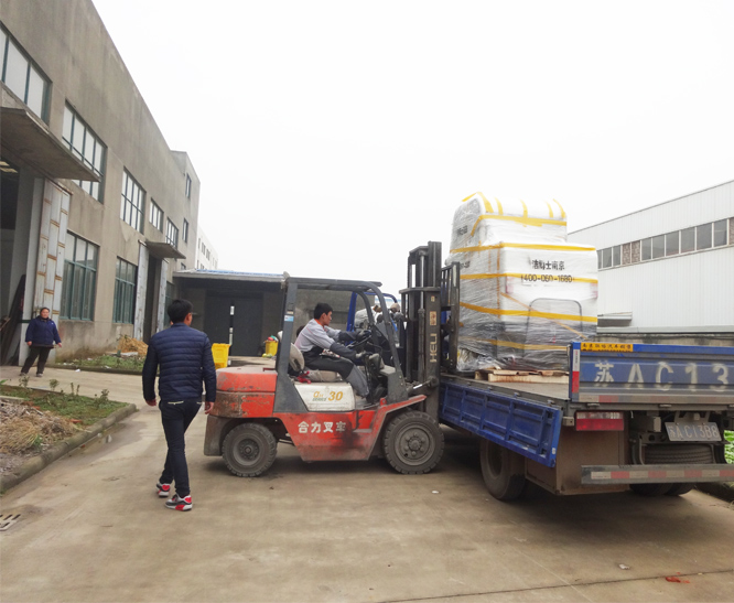 電動(dòng)清掃車(chē)案例-青海格爾木發(fā)電廠(chǎng)