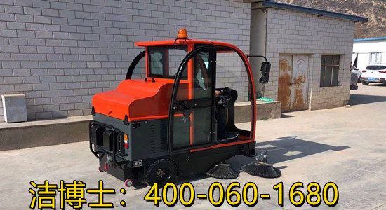 潔博士駕駛掃地機客戶(hù)案例—江蘇龍誠玻璃鋼有限公司